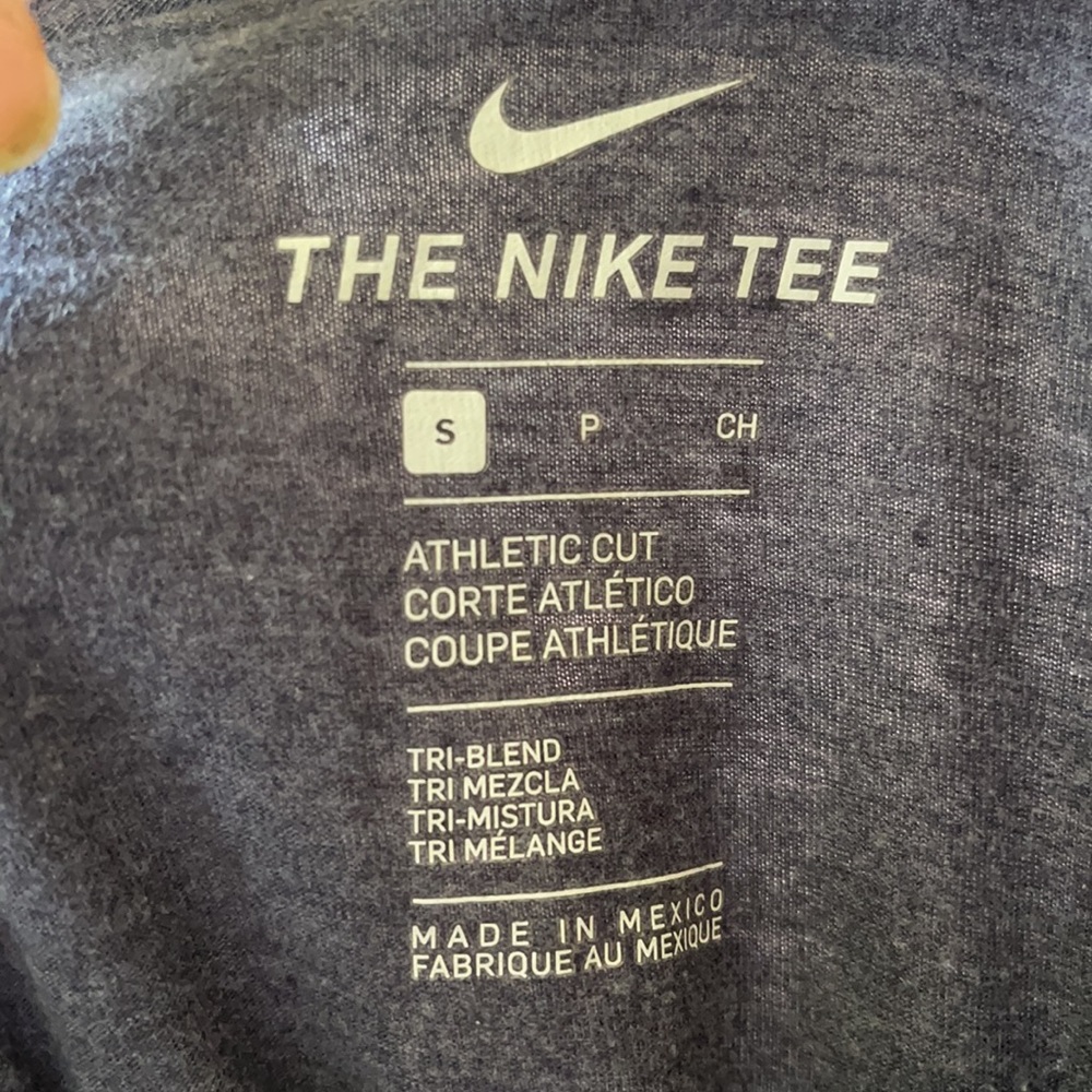 Shirt - Picture 3 of 3